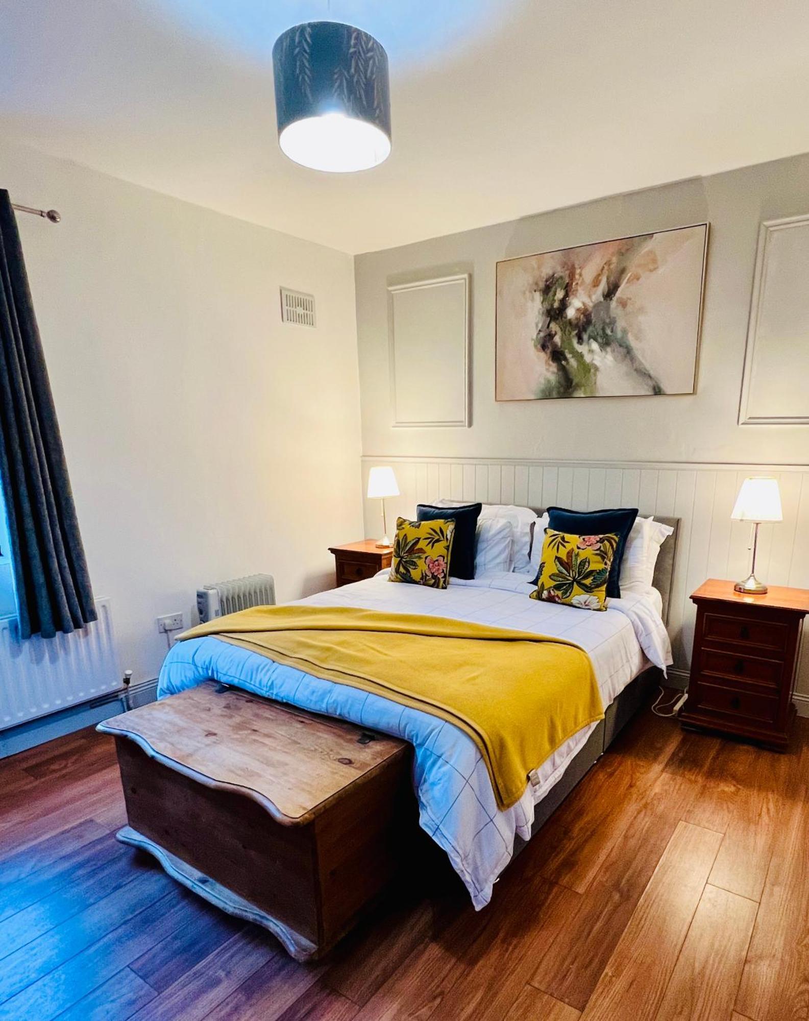 Acrewood House Apartment Tara Екстериор снимка